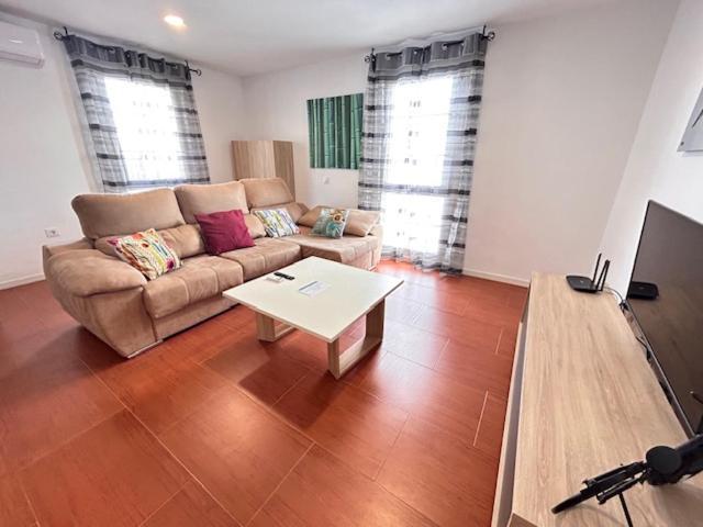 Apartamentos Empul " Tunidos House " بارباتي المظهر الخارجي الصورة